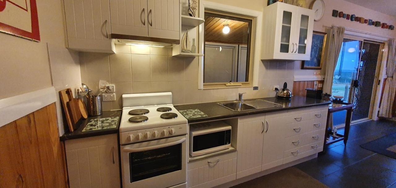 Buln Buln Cabins Yanakie Bagian luar foto
